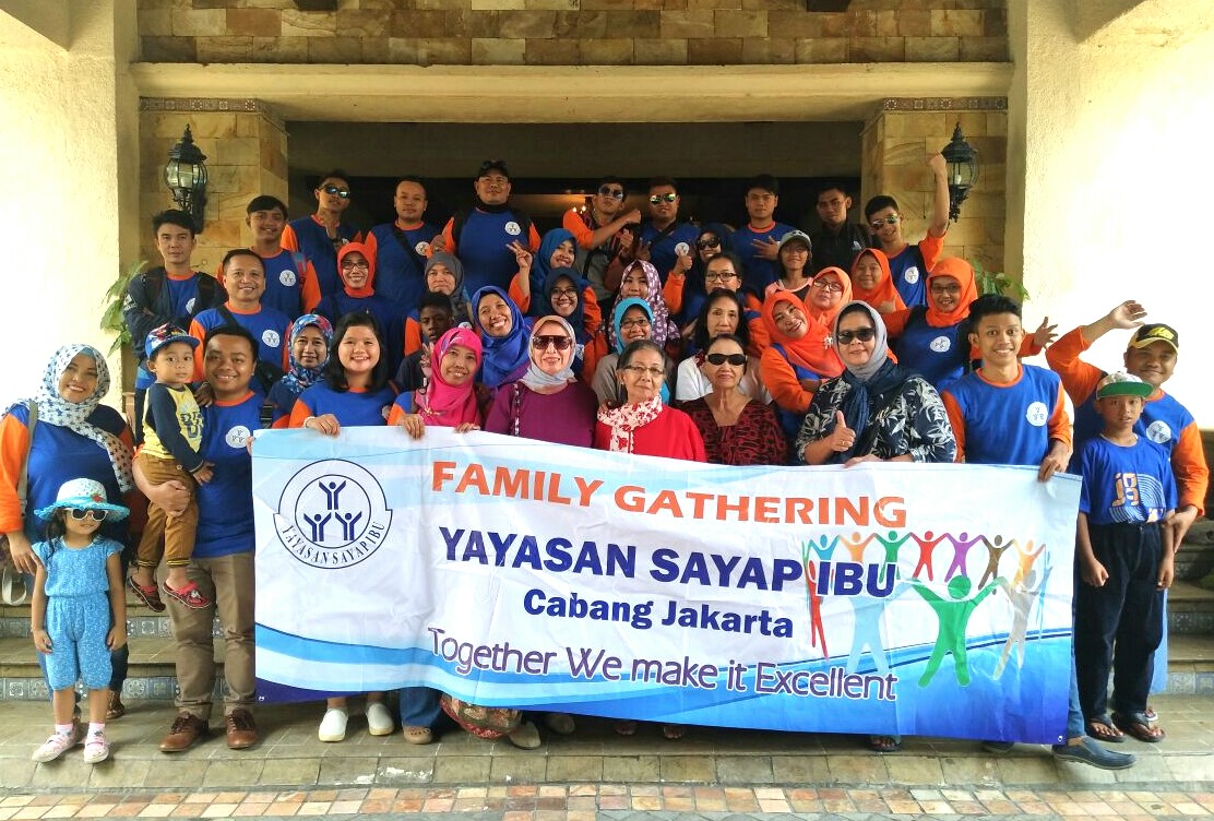FAMILY GATHERING SAYAP IBU JAKARTA
